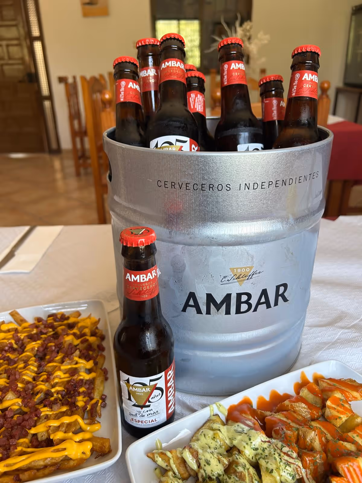 Cubos de cerveza — Restaurante Don Quijote Estremera, Estremera (Madrid)