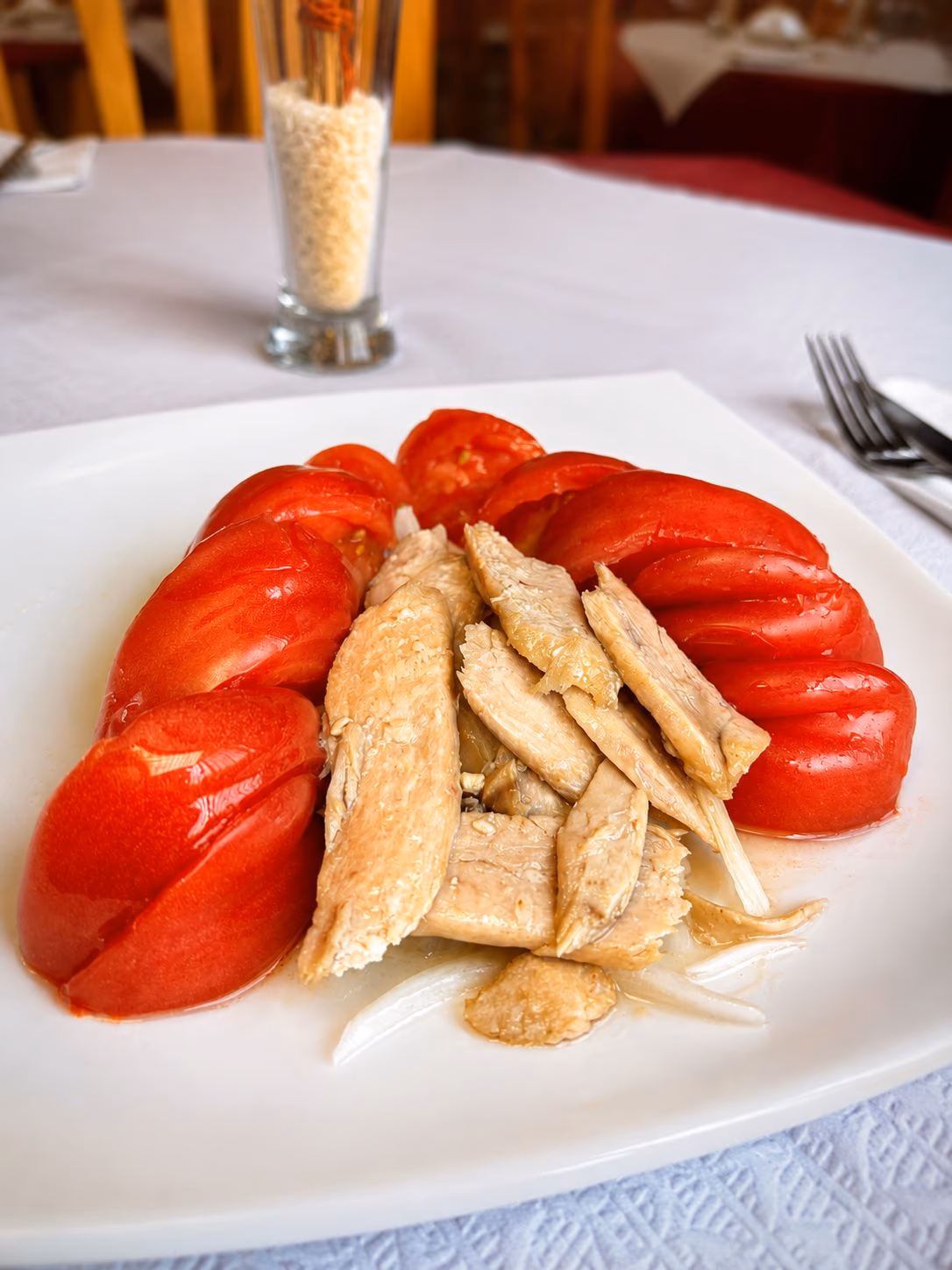 Ensalada Ventresca — Restaurante Don Quijote Estremera, Estremera (Madrid)