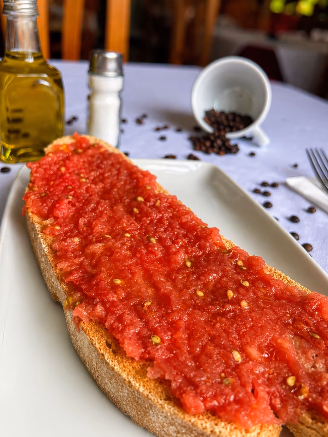 Tosta de tomate — Restaurante Don Quijote Estremera, Estremera (Madrid)